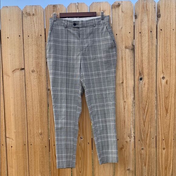 Take 50% OFF- Boohoo Men Plaid Skinny Pants, Size-28S - Picture 2 of 8